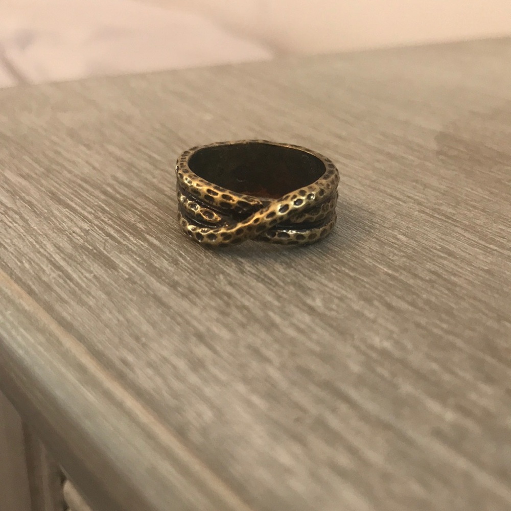 Ring